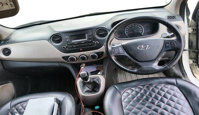 2016 Hyundai Grand i10 ASTA (O) 1.2 KAPPA VTVT, CNG, Manual, 1,37,162 km, interior