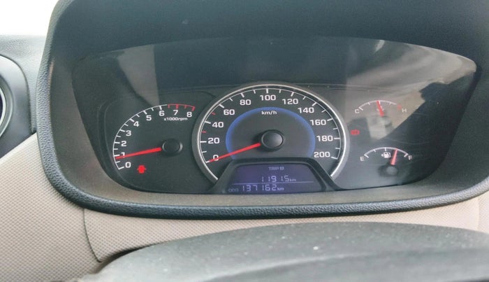 2016 Hyundai Grand i10 ASTA (O) 1.2 KAPPA VTVT, CNG, Manual, 1,37,162 km, interior