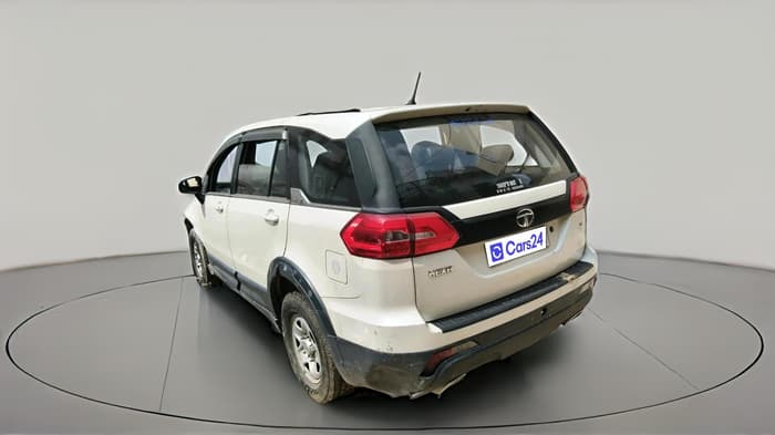 2017 Tata Hexa XE 4X2 7 STR, Diesel, Manual, 79,771 km, exterior