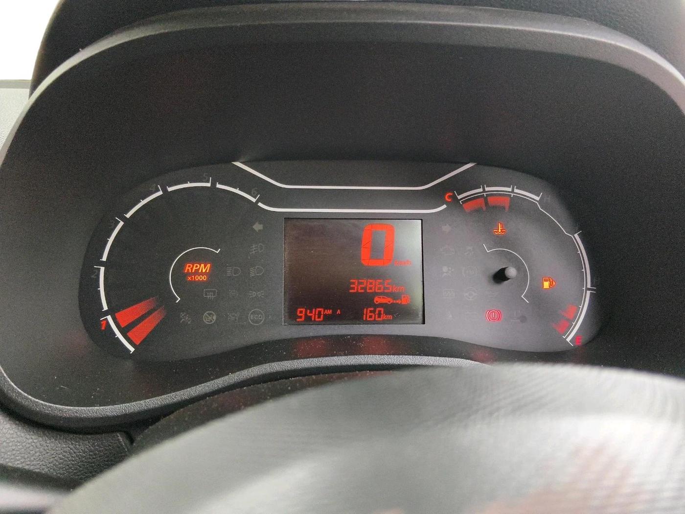 2021 Renault Kwid RXL 1.0, Petrol, Manual, 32,865 km, interior