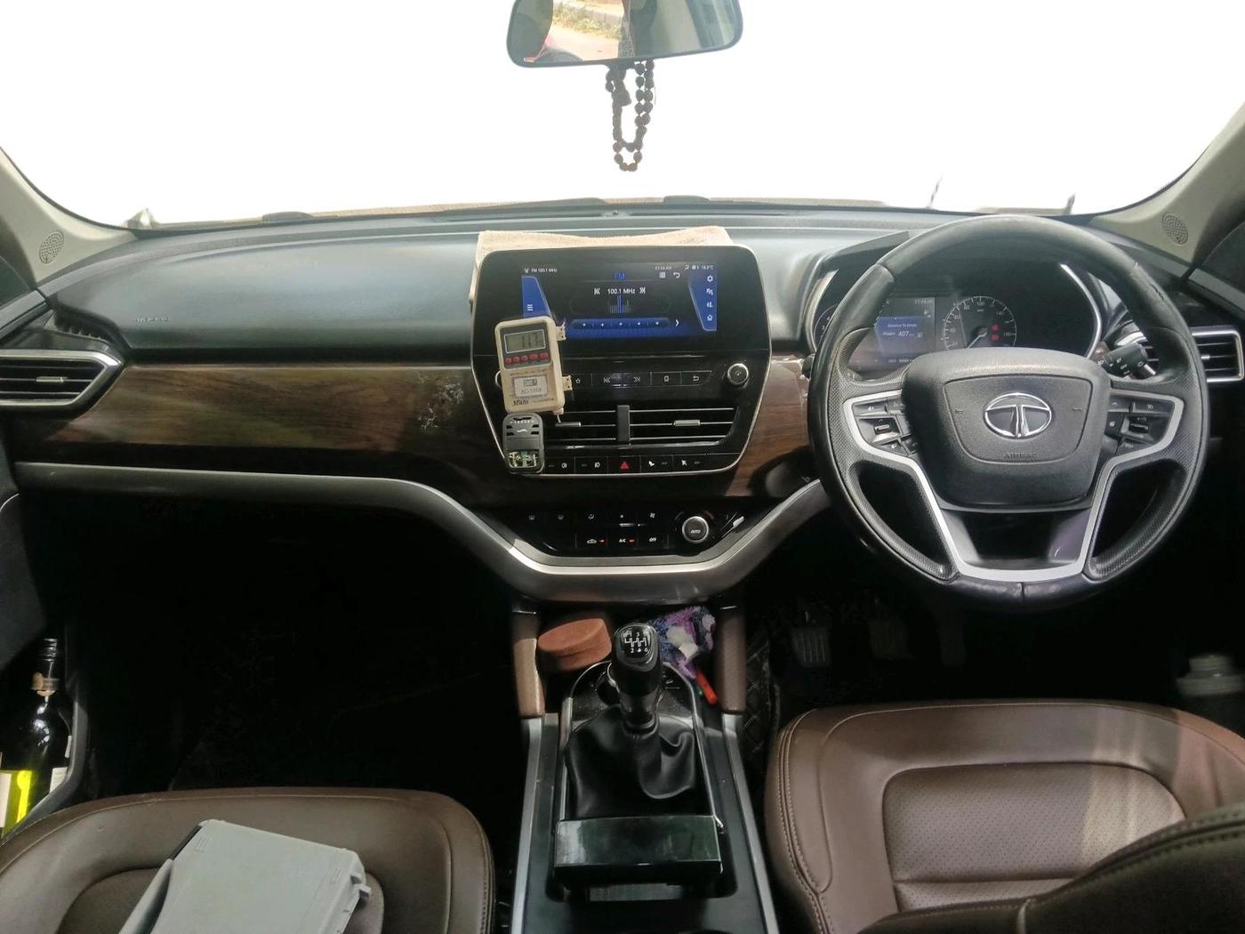 2019 Tata Harrier XZ 2.0L, Diesel, Manual, 89,300 km, interior