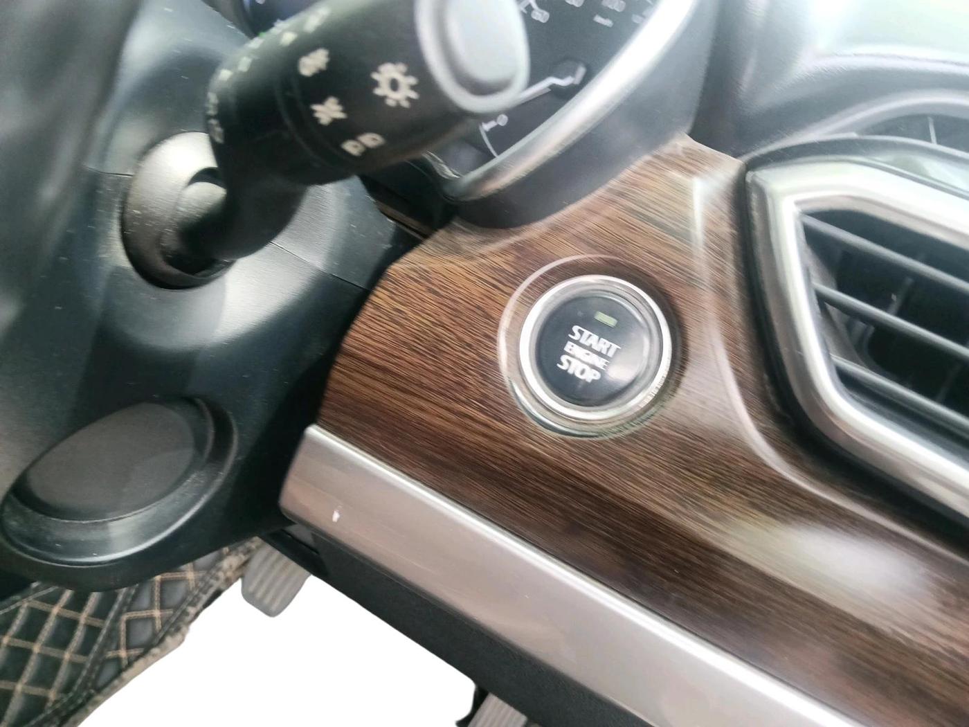 2019 Tata Harrier XZ 2.0L, Diesel, Manual, 89,300 km, interior