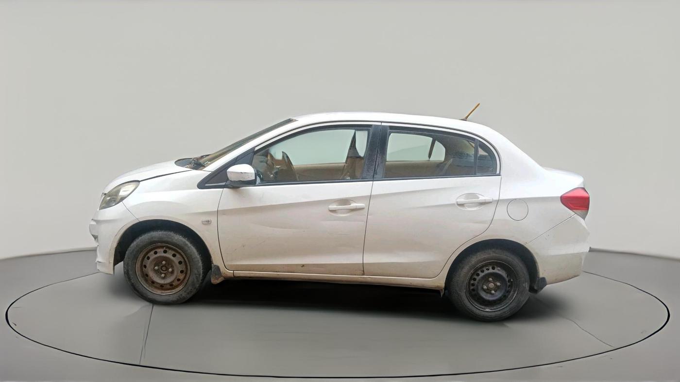 2013 Honda Amaze 1.5L I-DTEC S, Diesel, Manual, 1,01,153 km, exterior