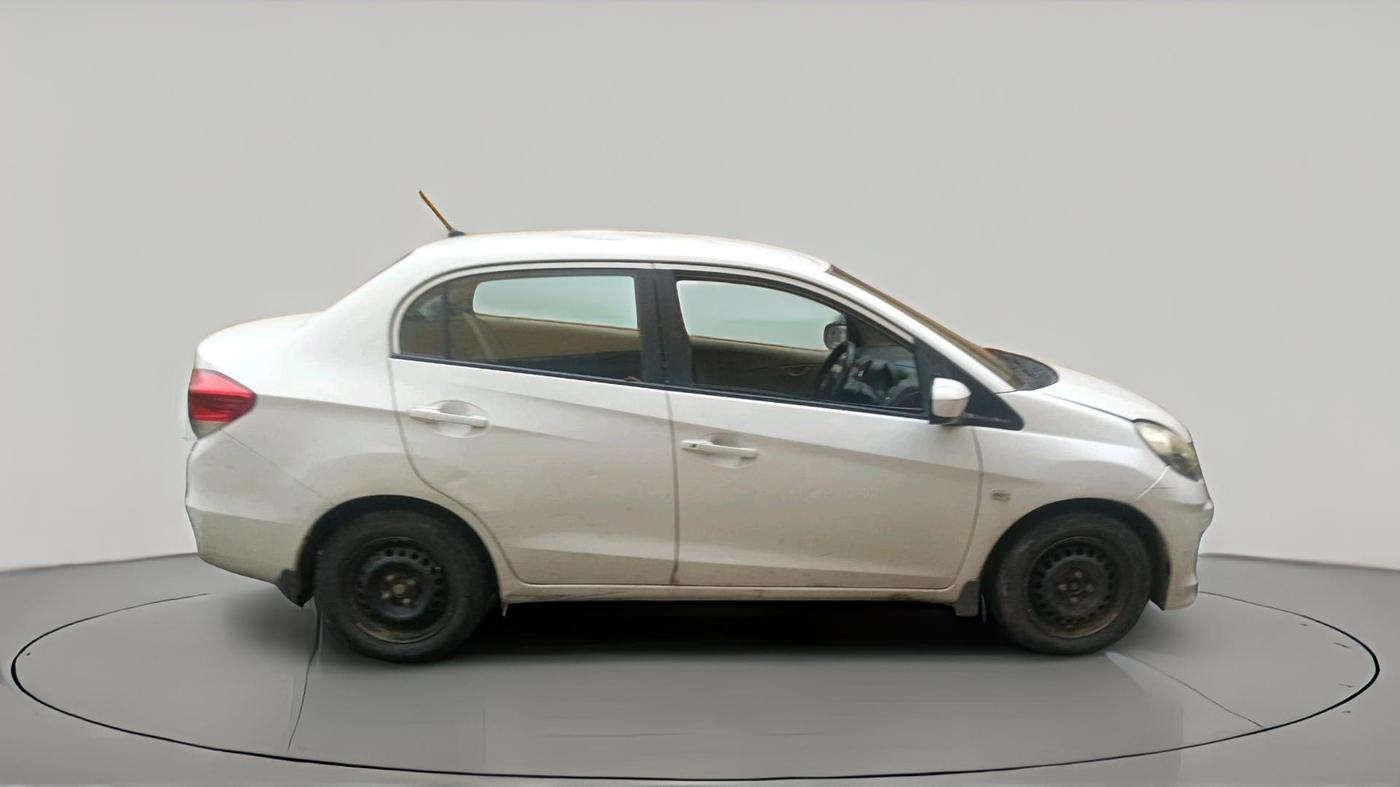 2013 Honda Amaze 1.5L I-DTEC S, Diesel, Manual, 1,01,153 km, exterior