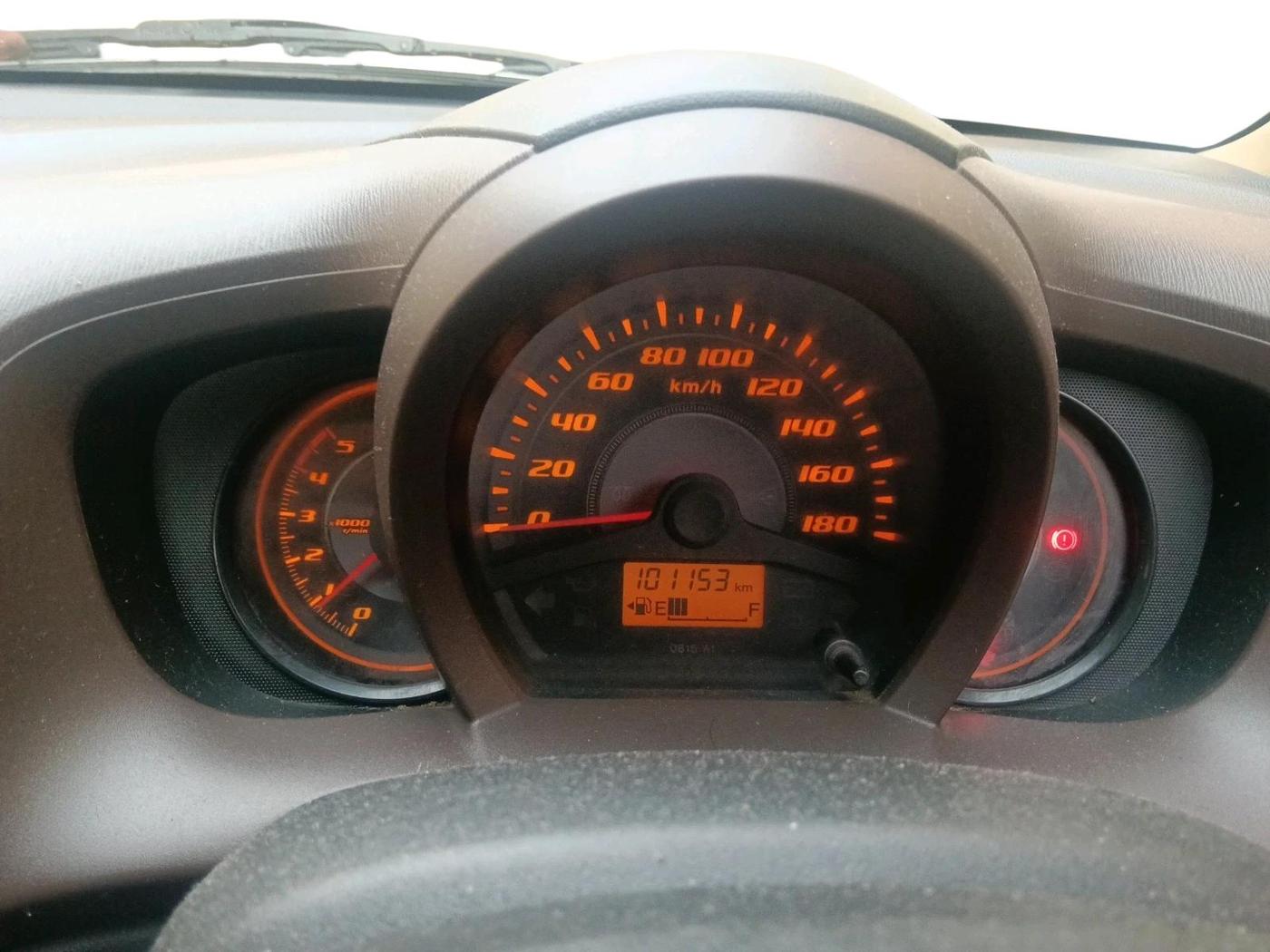 2013 Honda Amaze 1.5L I-DTEC S, Diesel, Manual, 1,01,153 km, interior