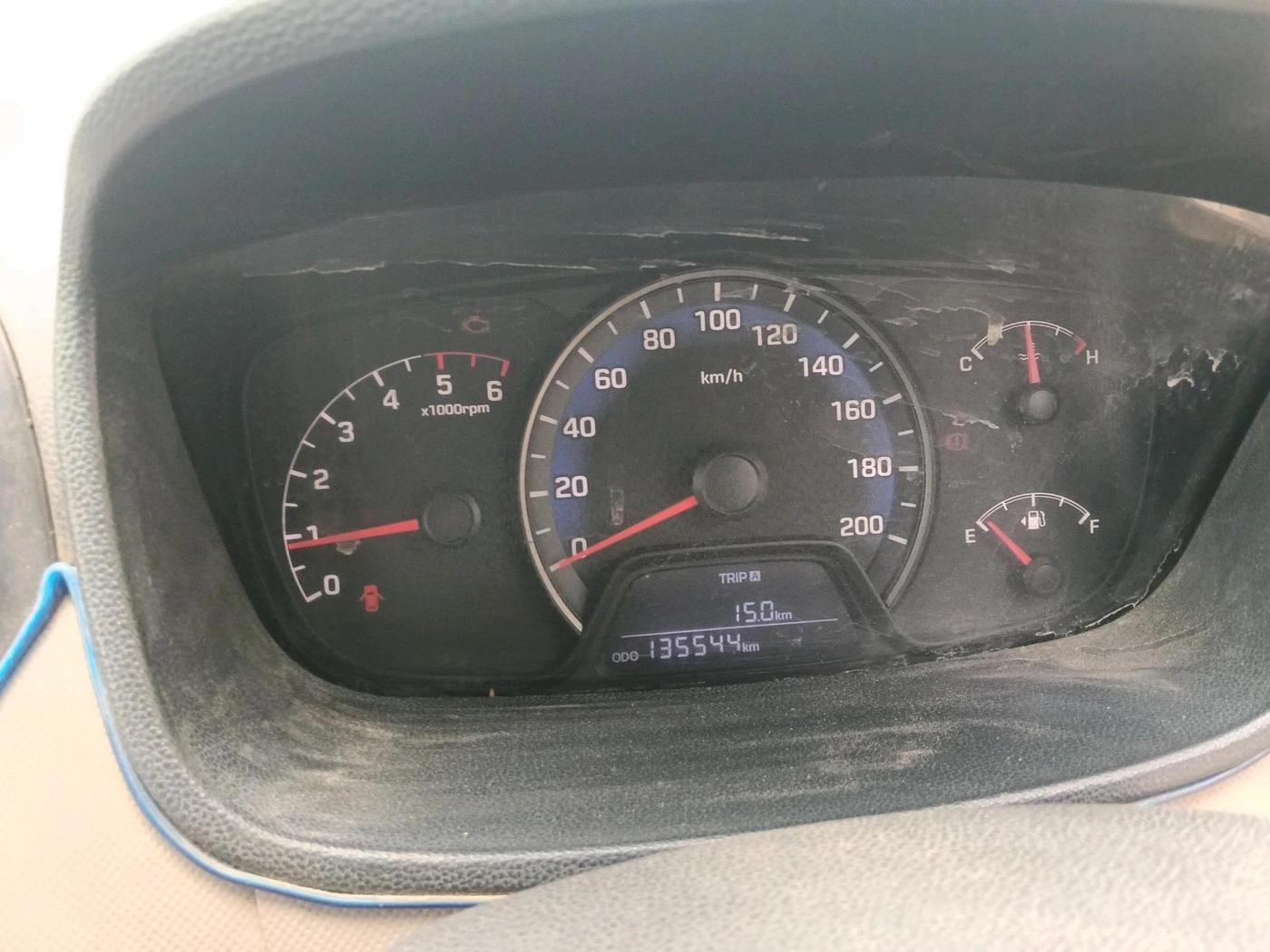 2014 Hyundai Xcent SX 1.1 CRDI, Diesel, Manual, 1,35,544 km, interior