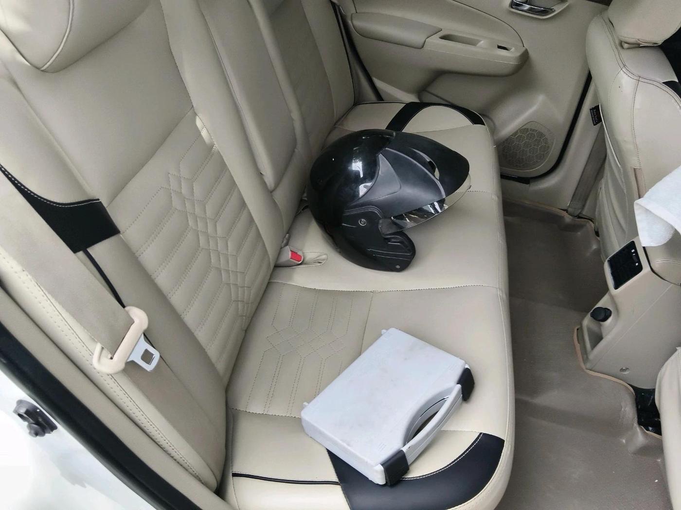 2022 Maruti Ciaz SIGMA 1.5 SHVS MT  PETROL, Petrol, Manual, 85,094 km, interior