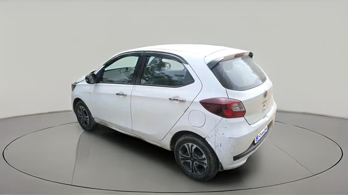 2024 Tata Tiago XT (O) PETROL, Petrol, Manual, 60,154 km, exterior