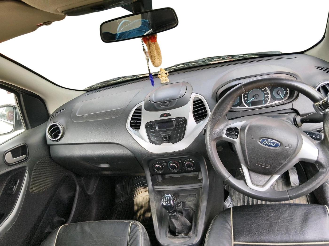2016 Ford New Figo TREND 1.5L DIESEL, Diesel, Manual, 1,44,168 km, interior