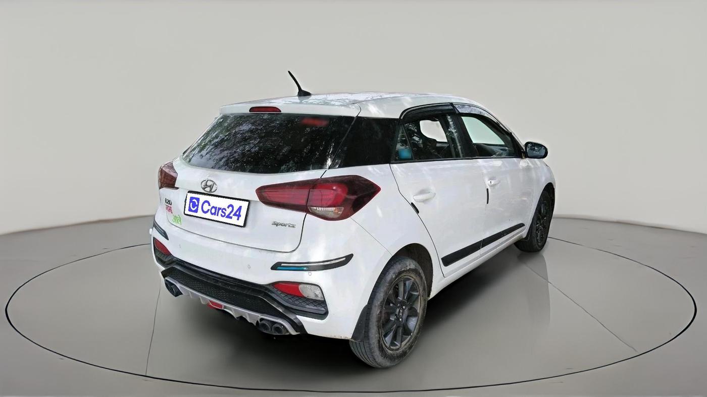 2020 Hyundai Elite i20 SPORTZ PLUS 1.2, Petrol, Manual, 50,379 km, exterior