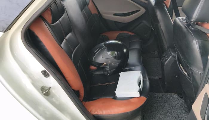 2020 Hyundai Elite i20 SPORTZ PLUS 1.2, Petrol, Manual, 50,379 km, interior