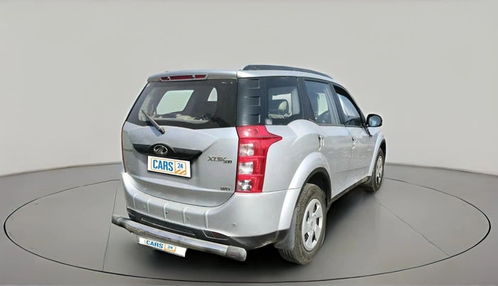 2017 Mahindra XUV500 W6 1.99, Diesel, Manual, 62,239 km, exterior