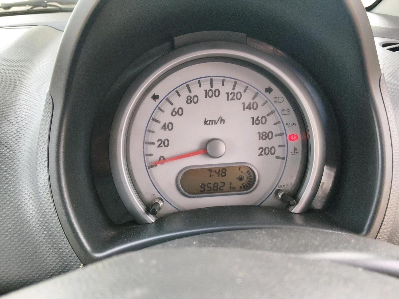 2012 Maruti Ritz LDI, Diesel, Manual, 95,821 km, interior