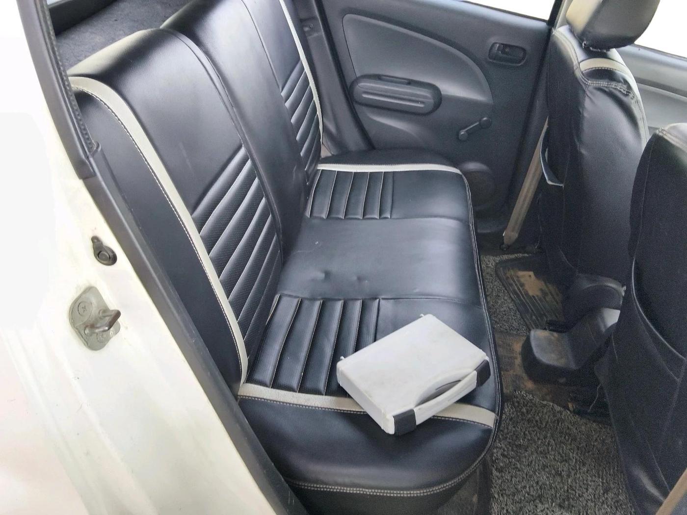 2012 Maruti Ritz LDI, Diesel, Manual, 95,821 km, interior