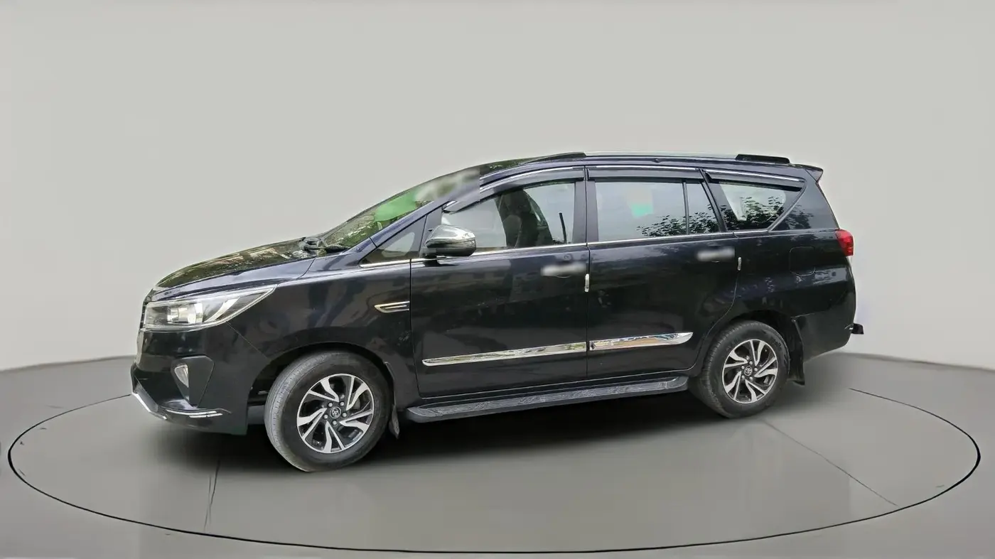 2021 Toyota Innova Crysta 2.4 G 7 STR, Diesel, Manual, 96,000 km, exterior