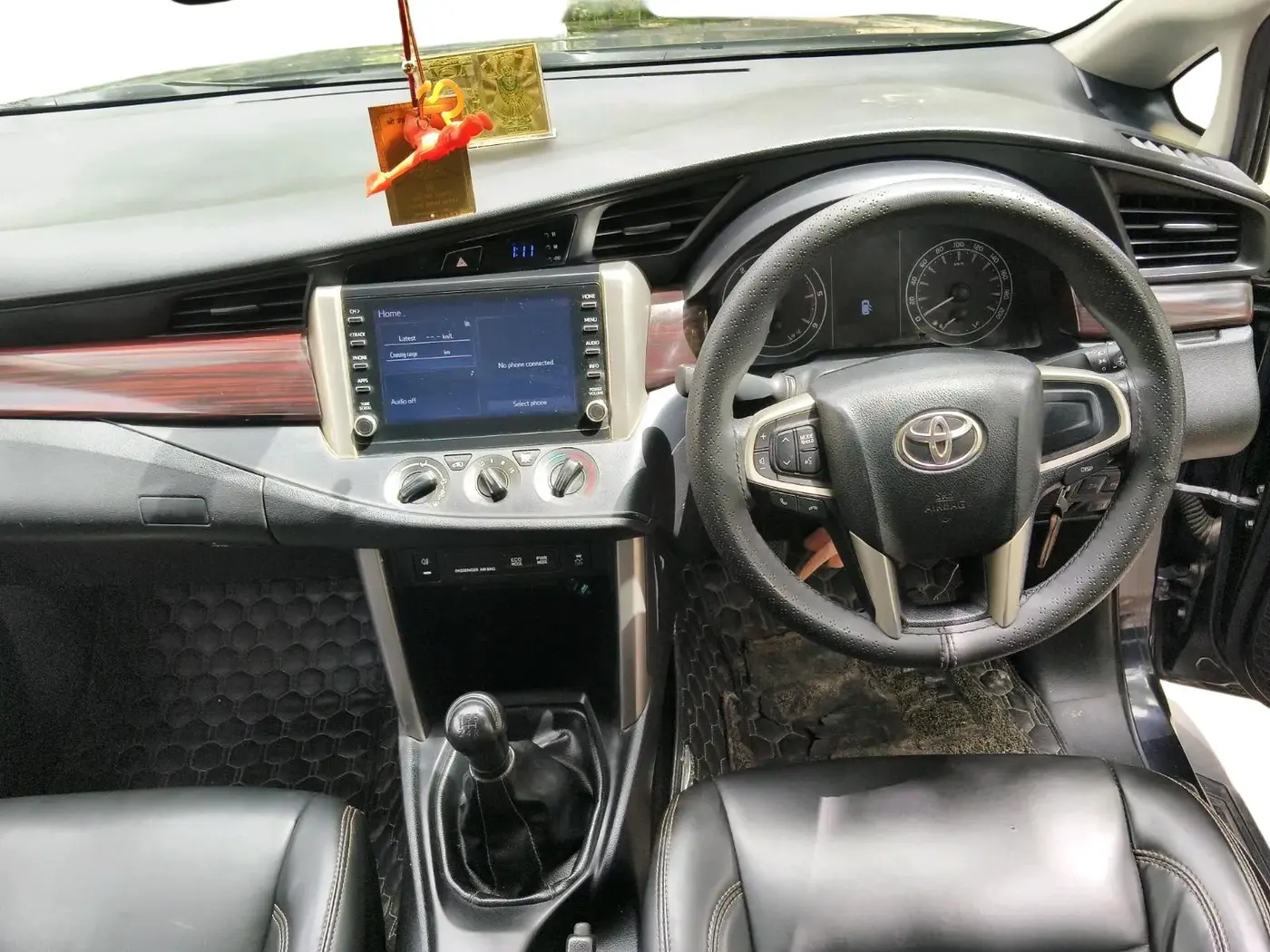 2021 Toyota Innova Crysta 2.4 G 7 STR, Diesel, Manual, 96,000 km, interior