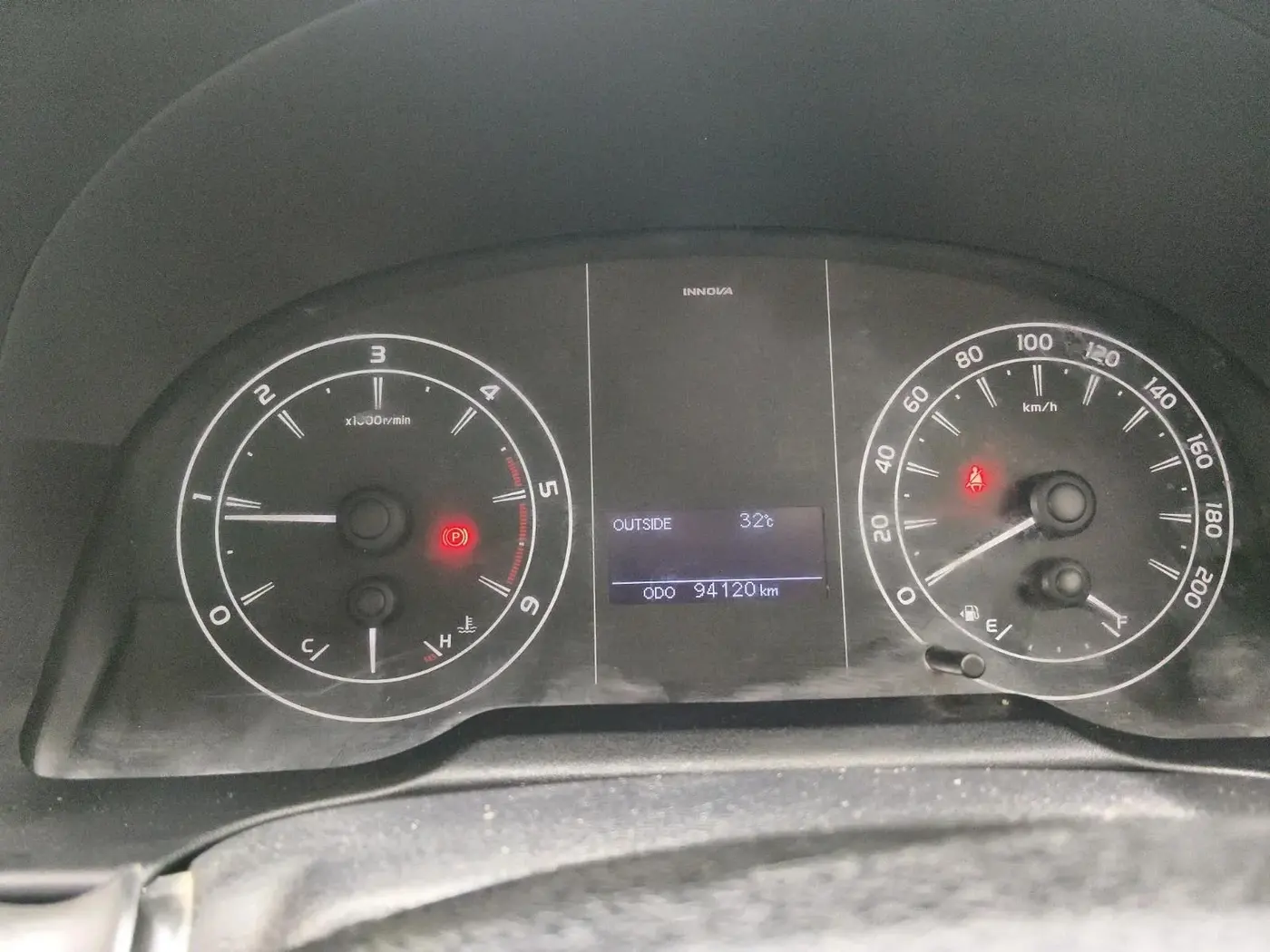 2021 Toyota Innova Crysta 2.4 G 7 STR, Diesel, Manual, 96,000 km, interior
