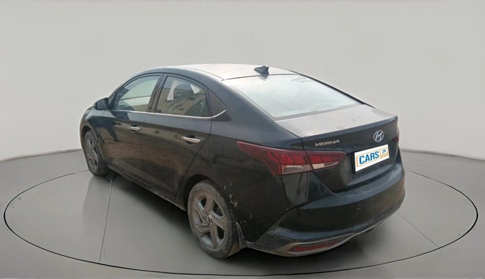 2022 Hyundai Verna SX 1.5 VTVT, CNG, Manual, 48,712 km, exterior
