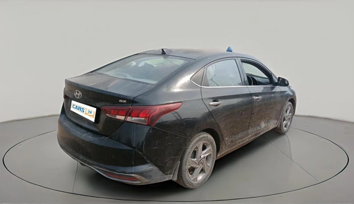 2022 Hyundai Verna SX 1.5 VTVT, CNG, Manual, 48,712 km, exterior