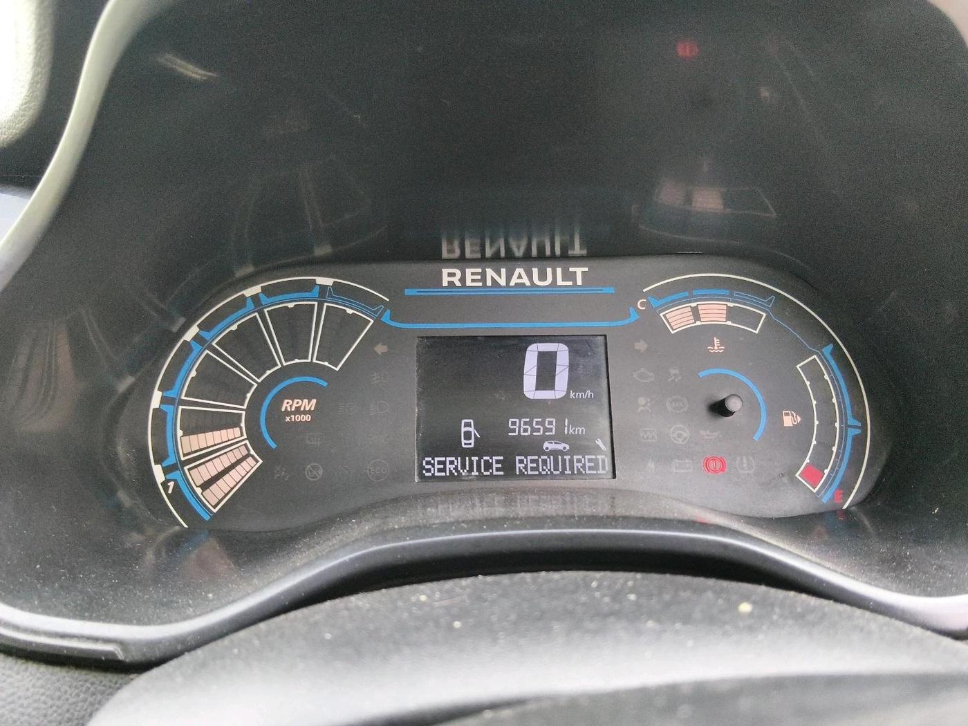 2022 Renault TRIBER RXT, Petrol, Manual, 96,591 km, interior