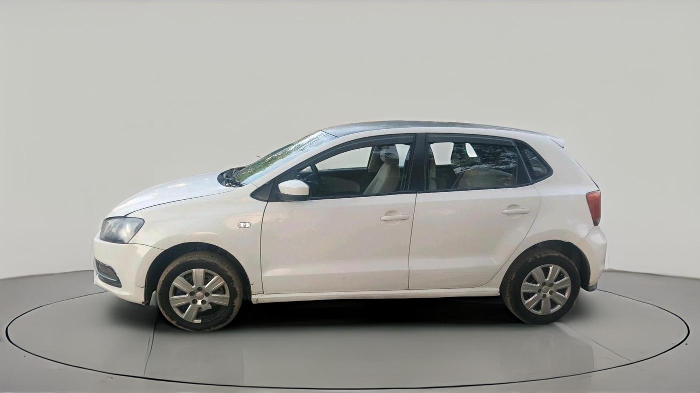 2013 Volkswagen Polo TRENDLINE 1.2L PETROL, Petrol, Manual, 1,12,384 km, exterior