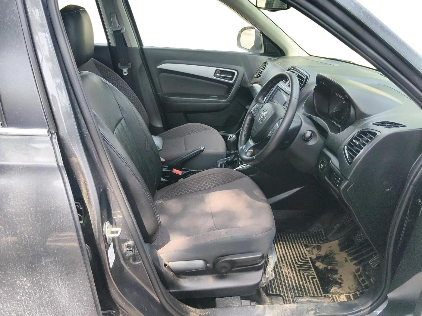 2022 Toyota URBAN CRUISER PREMIUM GRADE MT, Petrol, Manual, 12,471 km, interior
