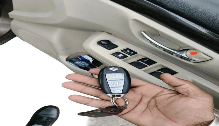 2017 Maruti Ciaz ZDI+ SHVS, Diesel, Manual, 1,20,557 km, interior