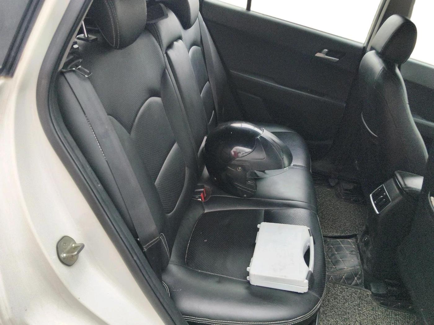 2018 Hyundai Creta SX 1.6 DIESEL, Diesel, Manual, 1,26,276 km, interior