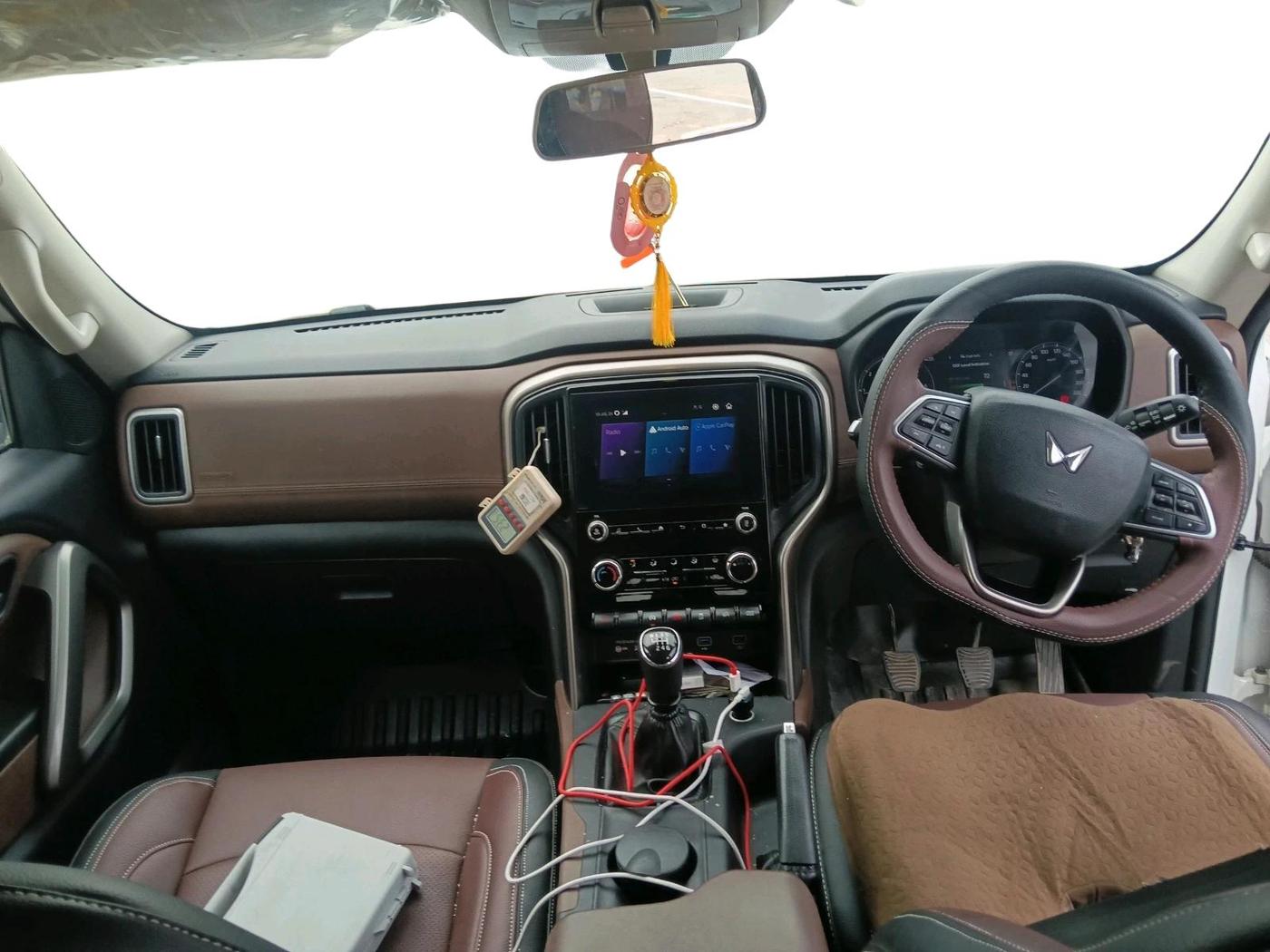 2024 Mahindra SCORPIO-N Z6 DIESEL MT 2WD 7 STR, Diesel, Manual, 65,582 km, interior