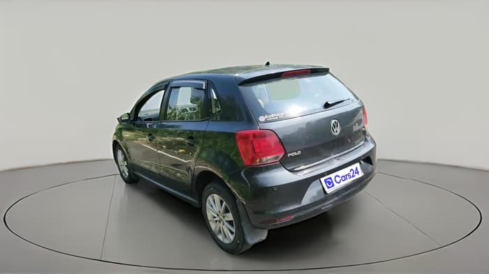 2015 Volkswagen Polo HIGHLINE1.5L, Diesel, Manual, 1,15,058 km, exterior