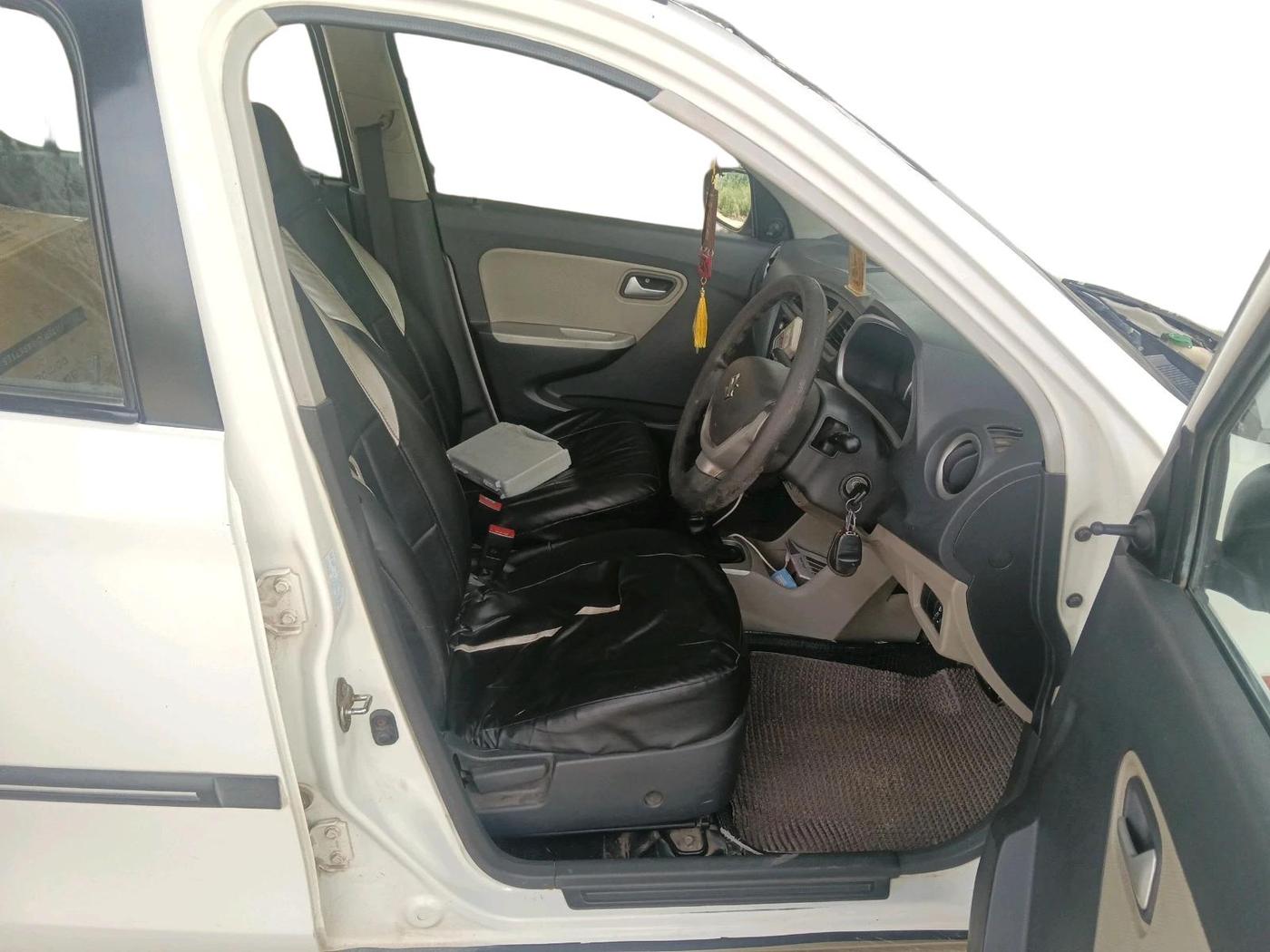 2018 Maruti Alto K10 VXI, Petrol, Manual, 1,51,431 km, interior