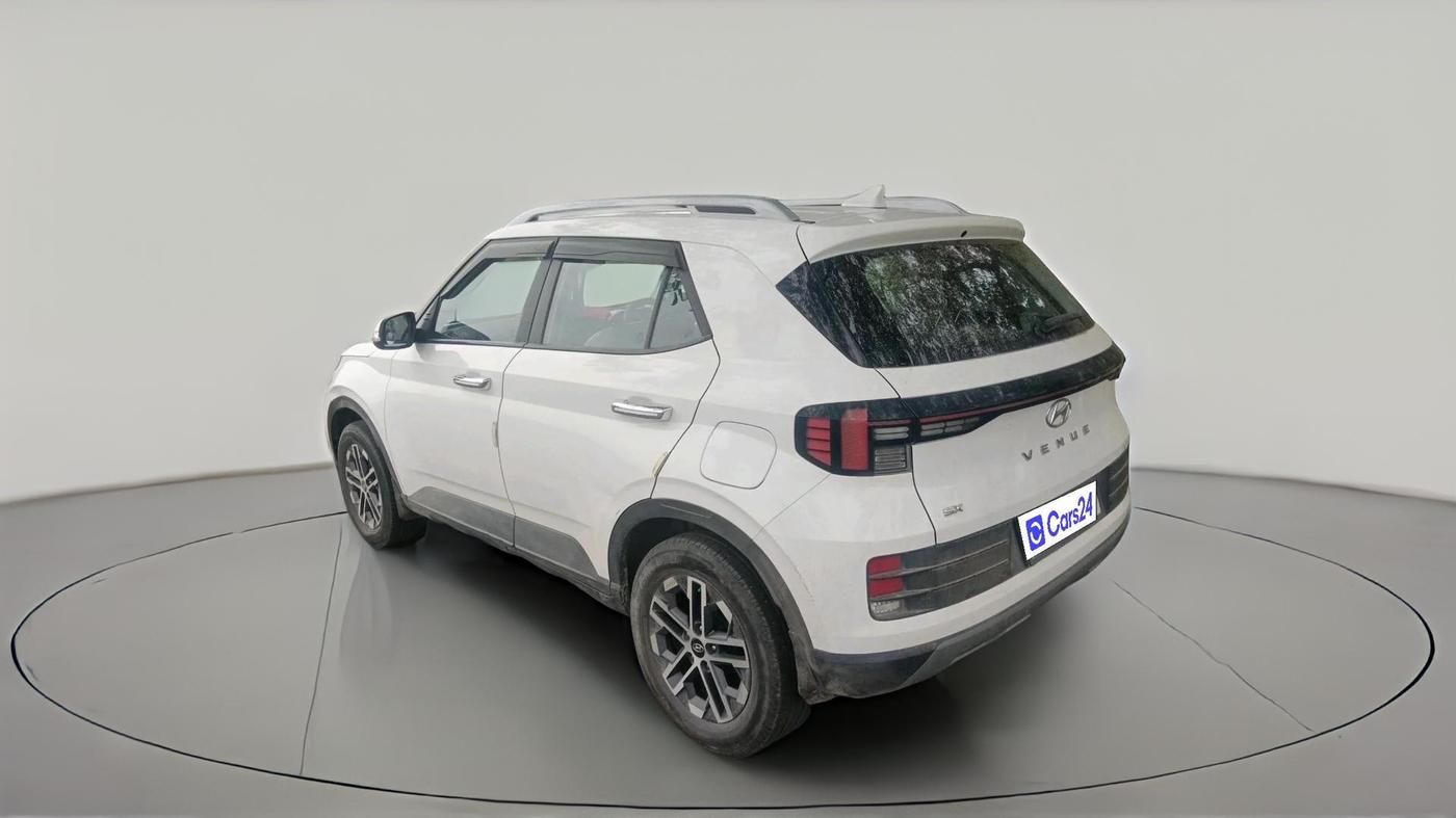 2022 Hyundai VENUE SX 1.5 CRDI, Diesel, Manual, 1,02,521 km, exterior