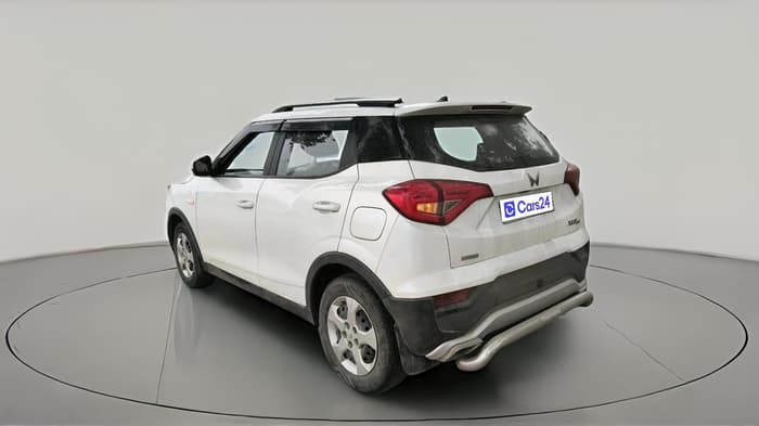 2023 Mahindra XUV300 W6 1.2 PETROL AMT, Petrol, Automatic, 53,031 km, exterior