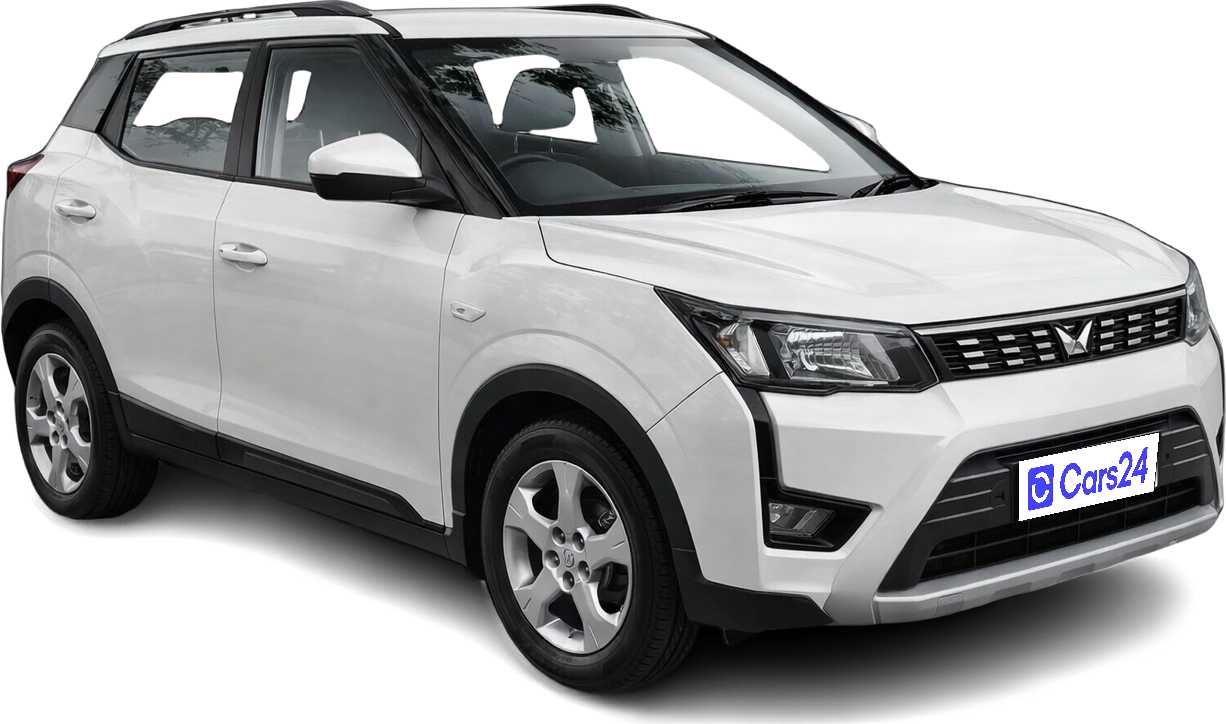 2023 Mahindra XUV300 - SUV - Petrol - Automatic - ₹9.10 lakh