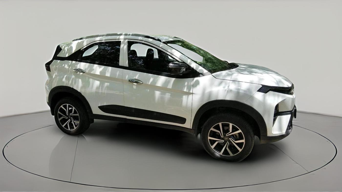 2025 Tata NEXON Smart Plus 1.2 Revotron 6 AMT, Petrol, Automatic, 12,036 km, exterior
