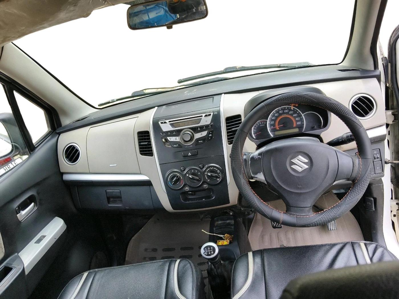 2016 Maruti Wagon R 1.0 VXI, CNG, Manual, 76,945 km, interior