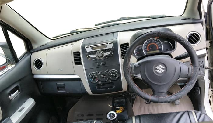 2016 Maruti Wagon R 1.0 VXI, CNG, Manual, 76,945 km, interior