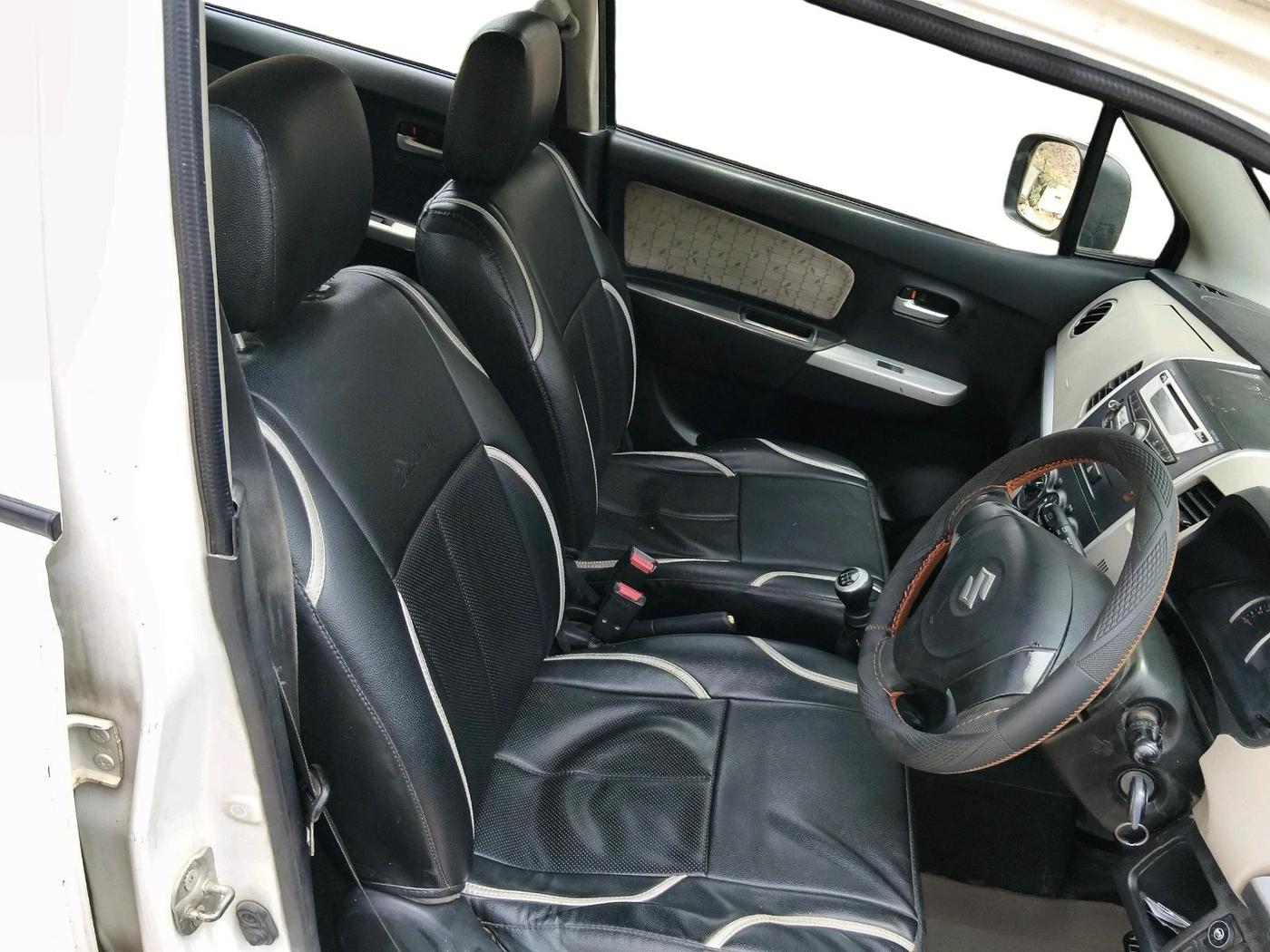 2016 Maruti Wagon R 1.0 VXI, CNG, Manual, 76,945 km, interior