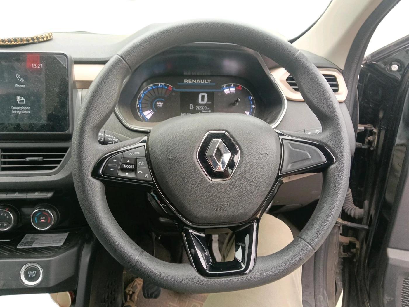 2024 Renault Kiger RXT MT, Petrol, Manual, 20,503 km, interior