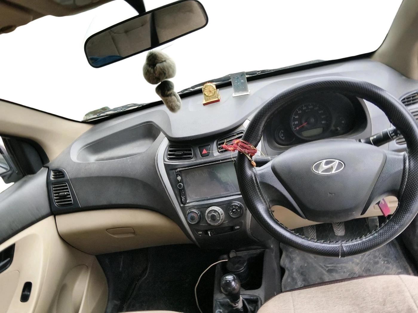 2012 Hyundai Eon ERA, Petrol, Manual, 87,237 km, interior