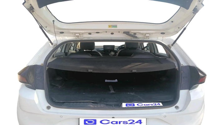 2023 Tata ALTROZ XE CNG, CNG, Manual, 85,025 km, exterior