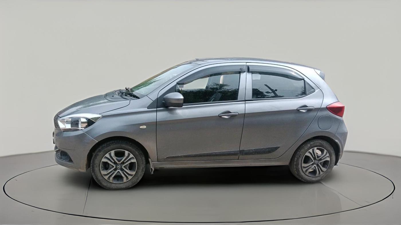 2019 Tata Tiago XZ PETROL, Petrol, Manual, 63,716 km, exterior