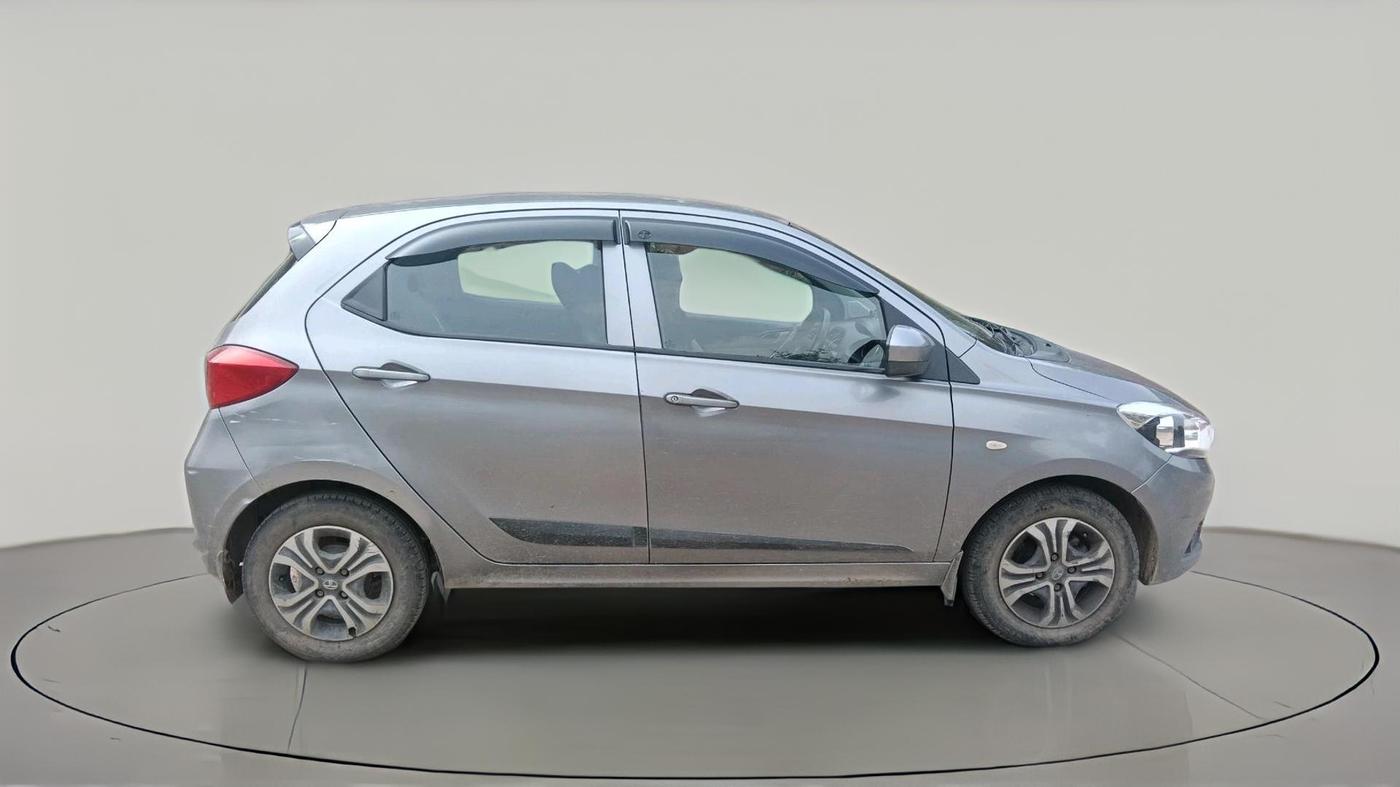 2019 Tata Tiago XZ PETROL, Petrol, Manual, 63,716 km, exterior