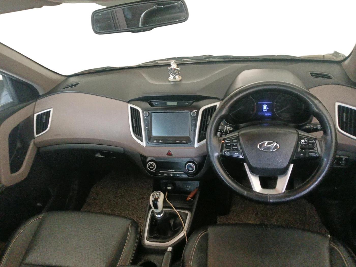 2018 Hyundai Creta SX (O) 1.6 DIESEL, Diesel, Manual, 1,89,177 km, interior