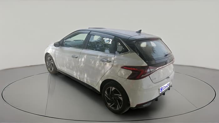2022 Hyundai NEW I20 ASTA (O) 1.2 MT DUAL TONE, Petrol, Manual, 97,973 km, exterior