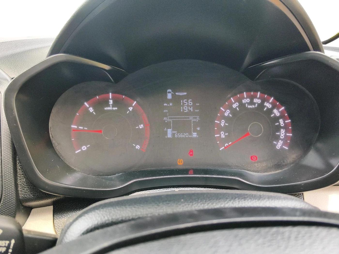 2022 Mahindra XUV300 W6 1.5 Sunroof Diesel, Diesel, Manual, 65,620 km, interior