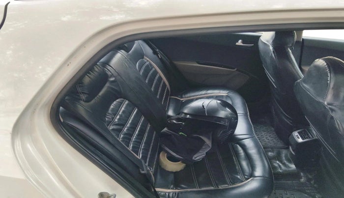 2016 Hyundai Grand i10 SPORTZ 1.1 CRDI, Diesel, Manual, 76,156 km, interior