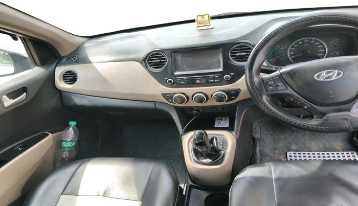 2017 Hyundai Grand i10 SPORTZ AT 1.2 KAPPA VTVT, Petrol, Automatic, 81,307 km, interior