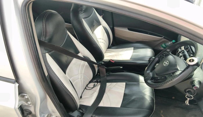 2017 Hyundai Grand i10 SPORTZ AT 1.2 KAPPA VTVT, Petrol, Automatic, 81,307 km, interior
