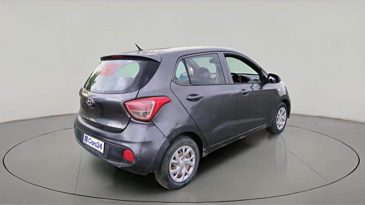 2018 Hyundai Grand i10 MAGNA 1.2 KAPPA VTVT, Petrol, Manual, 1,35,850 km, exterior